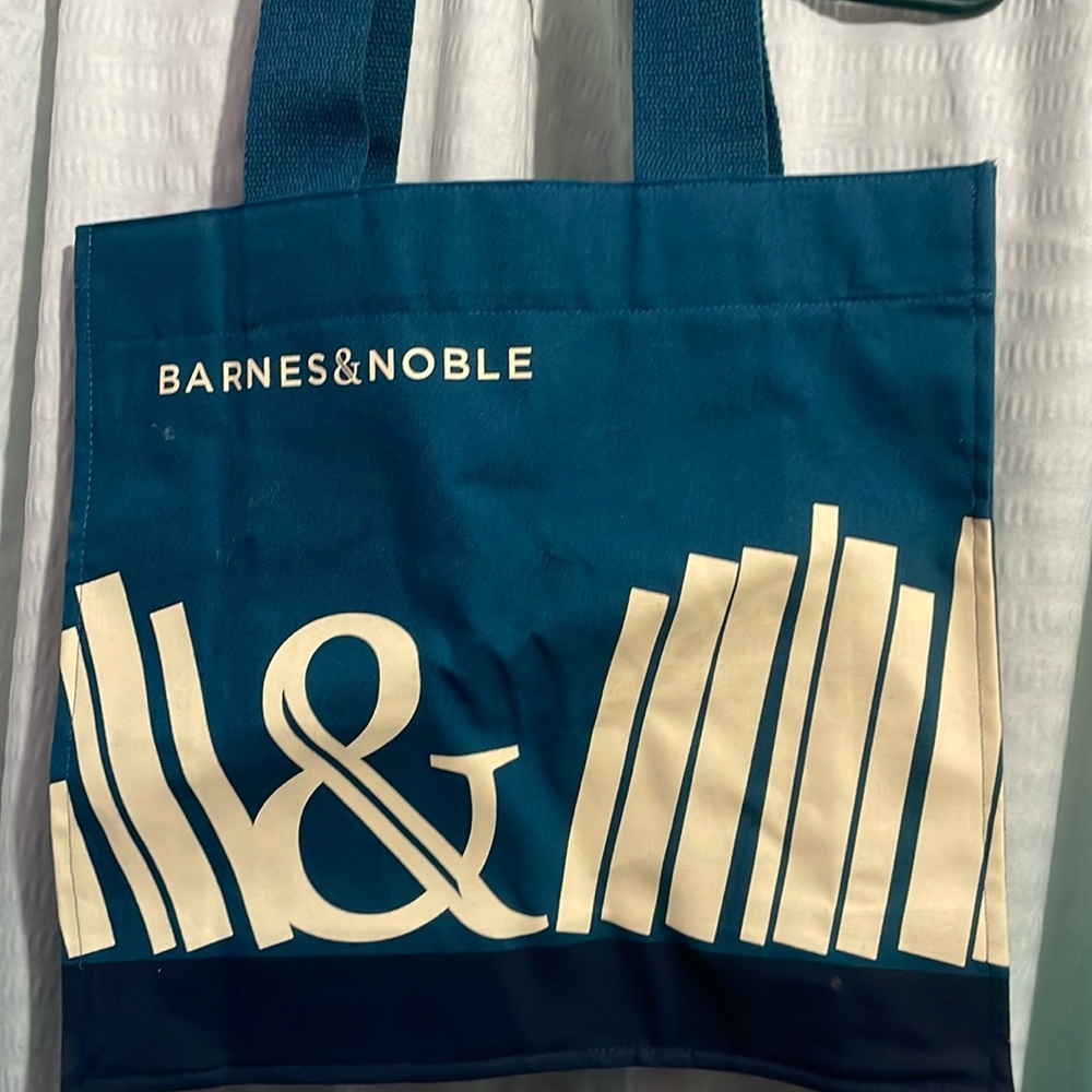 NWOT Barnes and Nobles book bag